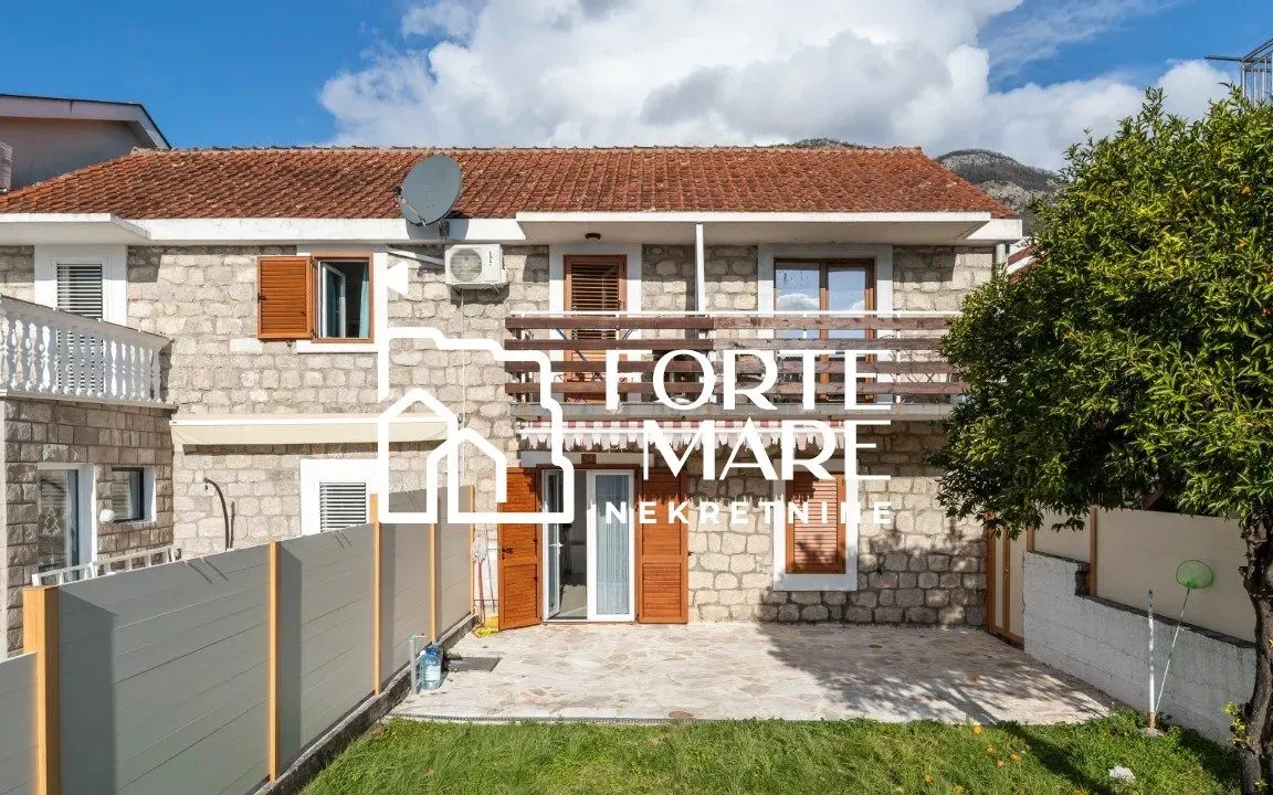 Sale, house, 98m², Đenovići, Herceg Novi