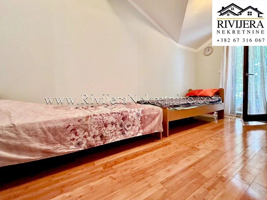 Prodaja, trosoban stan, 130m², Risan, Kotor