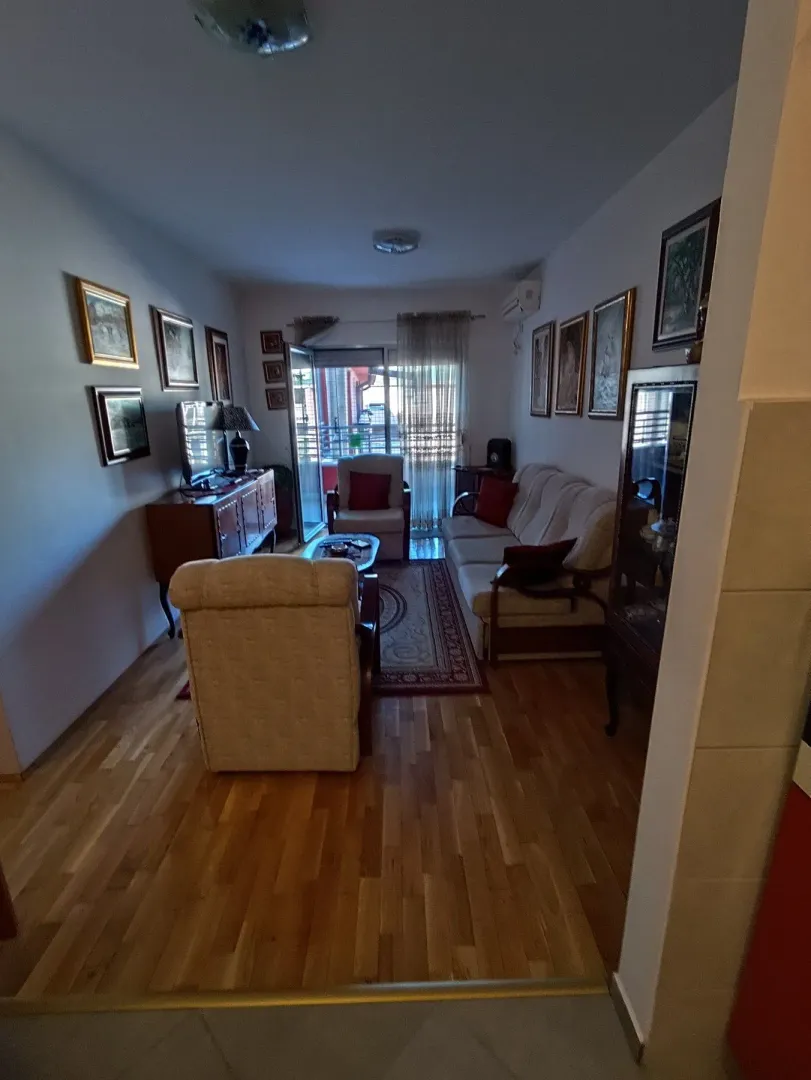 Prodaja, jednosoban stan, 47m², Krivi Most, Podgorica
