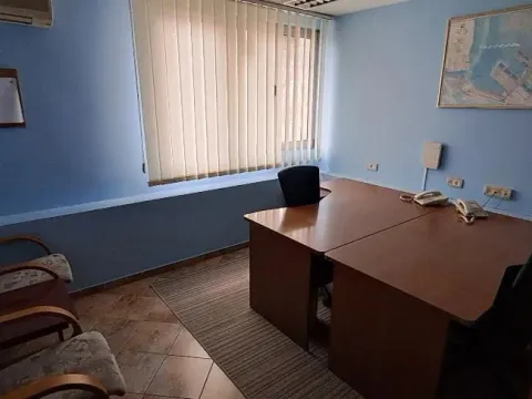 Prodaja, poslovni prostor, 35m², Centar, Bar - image 2