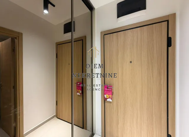 Izdavanje, jednosoban stan, 45m², City Kvart, Podgorica
