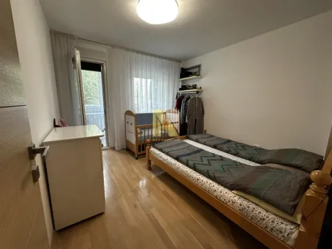 Prodaja, četvorosoban stan, 94m², Novo naselje, Novi Sad - image 11