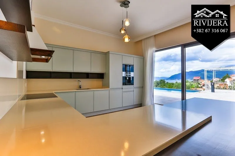 Prodaja, kuća, 290m², Kava, Tivat