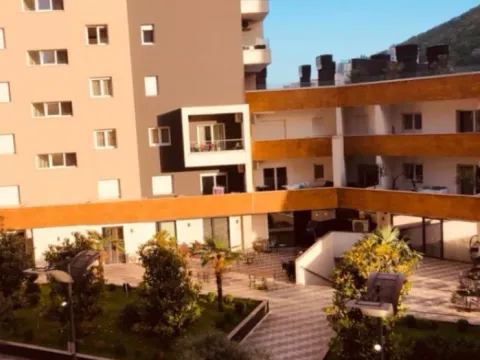 Rent, one bedroom apartment, 43m², Bijeli Do, Budva - image 3