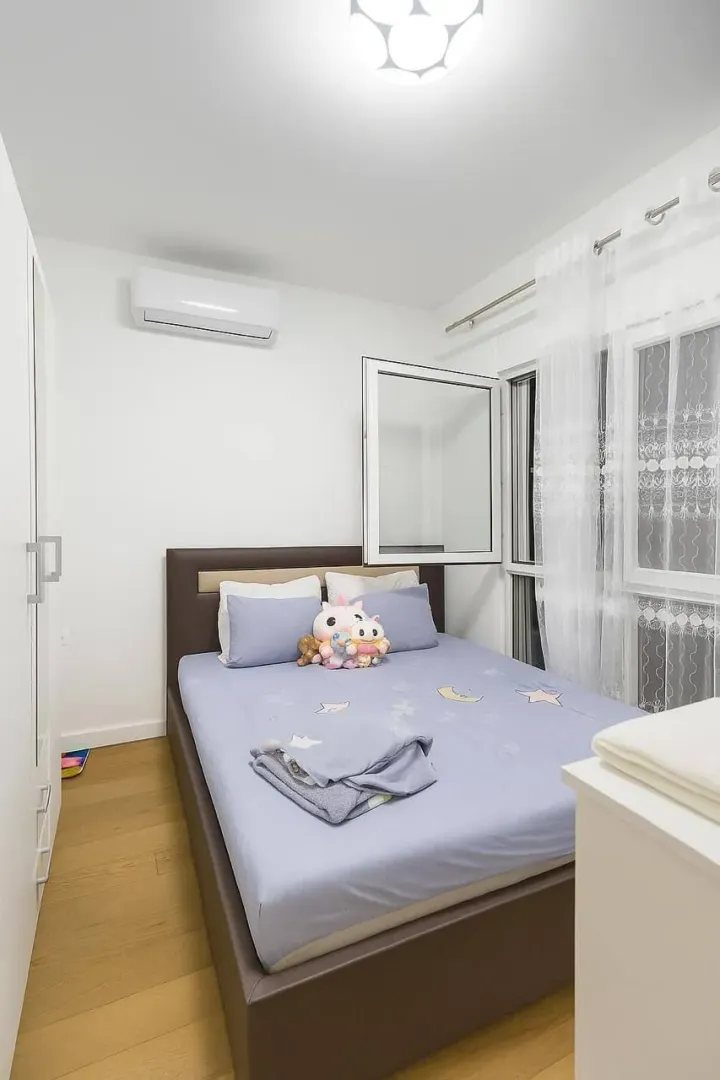 Sale, two bedroom apartment, 72m², Centar, Bar