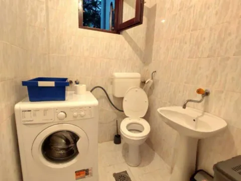 Izdavanje, dvosoban stan, 91m², Šušanj, Bar - image 9