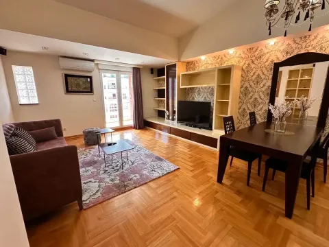 Sale, two bedroom apartment, 92m², City Kvart, Podgorica - image 2