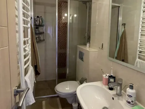 Sale, three bedroom apartment, 98m², Bečići, Budva - image 11