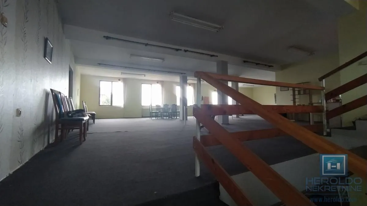 Rent, office space, 1000m², Ribarski put, Jagodina