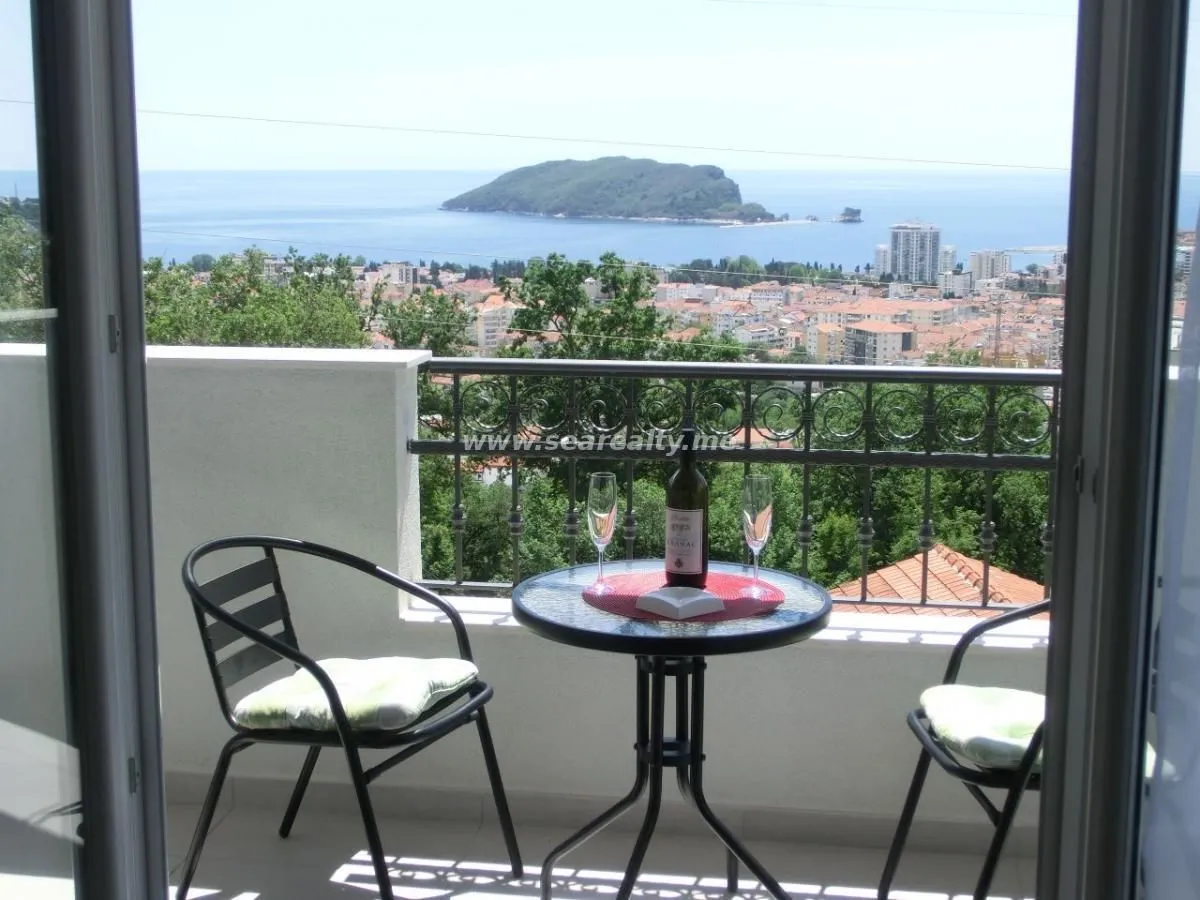 Rent, one bedroom apartment, 30m², Budva, Crna Gora