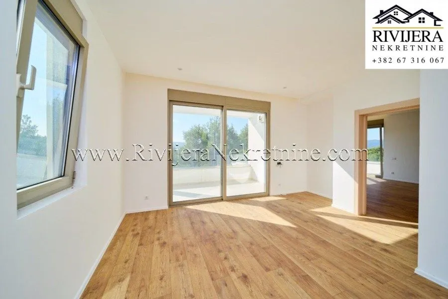 Prodaja, dvosoban stan, 111m², Mrčevac, Tivat