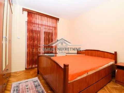 Izdavanje, jednosoban stan, 45m², Stari Aerodrom, Podgorica - image 5