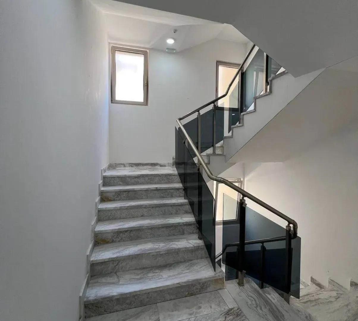 Prodaja, dvosoban stan, 62m², Bečići, Budva