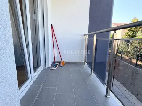 Rent, one bedroom apartment, 40m², Zagorič, Podgorica - image 12