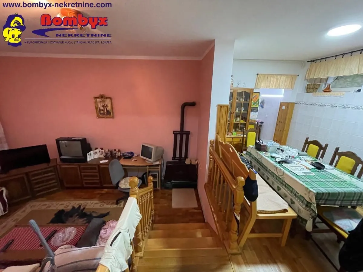 Prodaja, kuća, 180m², Sremska Kamenica, Petrovaradin