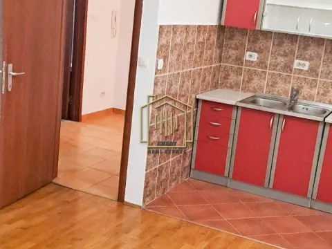 Rent, one bedroom apartment, 45m², Stari Aerodrom, Podgorica - image 4