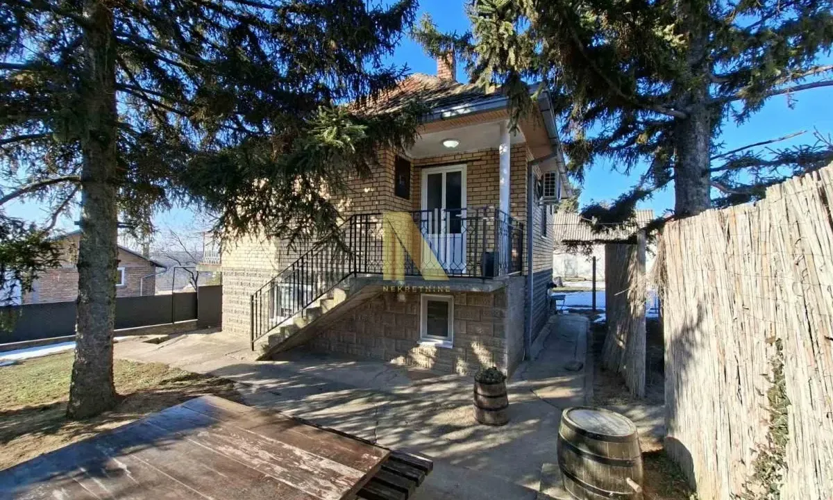 Prodaja, kuća, 86m², Inđija, Srbija