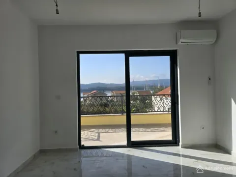 Prodaja, jednosoban stan, 49m², Tivat, Crna Gora - image 6