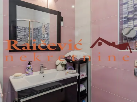 Sale, two bedroom apartment, 68m², Zemun Gornji Grad, Zemun Sve Podlokacije - image 19