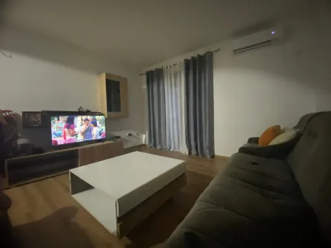 Rent, house, 85m², Zagorič, Podgorica - image 1