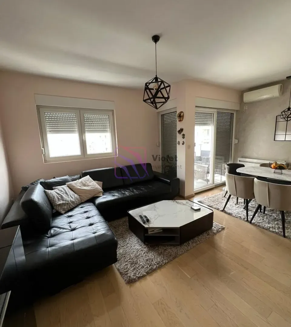 Prodaja, jednosoban stan, 53m², City Kvart, Podgorica