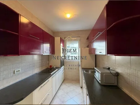 Rent, one bedroom apartment, 52m², Centar, Bar - image 10