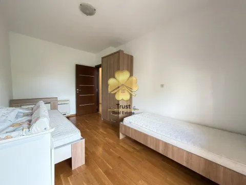 Izdavanje, dvosoban stan, 100m², Preko Morače, Podgorica - image 12