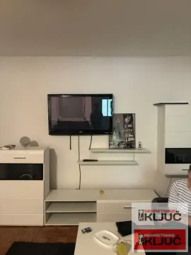 Izdavanje, jednosoban stan, 51m², Liman 4, Novi Sad Sve Podlokacije - image 2
