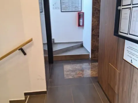 Sale, two bedroom apartment, 43m², Novo naselje, Novi Sad - image 11