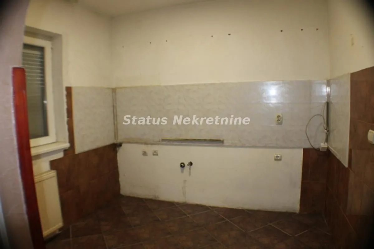 Prodaja, kuća, 225m², Veternik, Novi Sad Sve Podlokacije