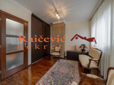 Prodaja, kuća, 288m², Savski Venac, Beograd - image 14