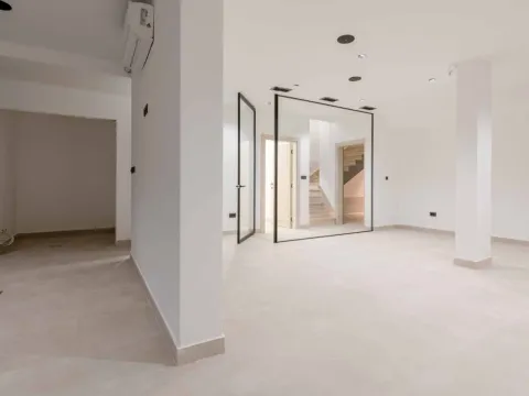 Sale, house, 240m², Kamenovo, Budva - image 10