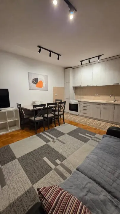 Prodaja, dvosoban stan, 66m², Stari Aerodrom, Podgorica