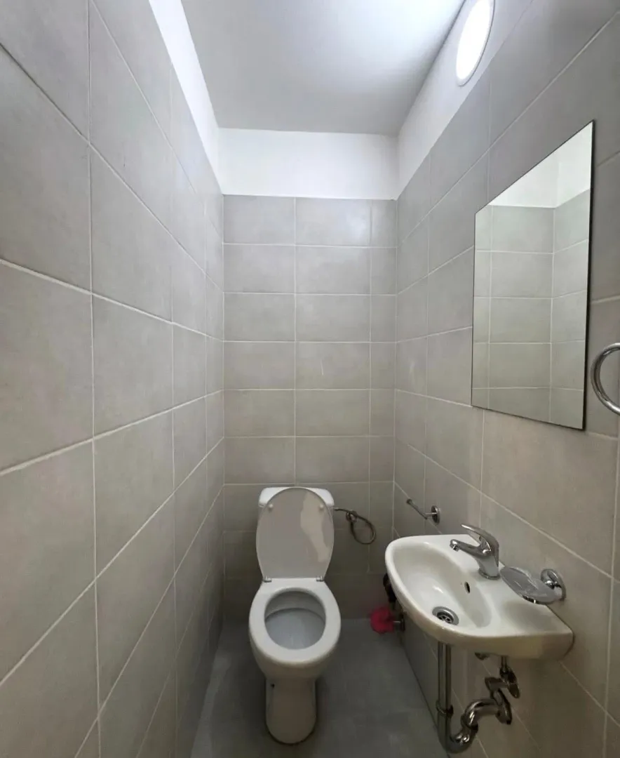 Rent, office space, 64m², Lepa Kata, Podgorica
