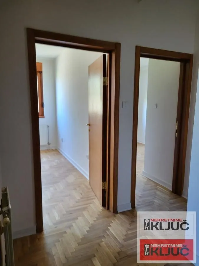 Prodaja, dvosoban stan, 45m², Nova Detelinara, Novi Sad Sve Podlokacije