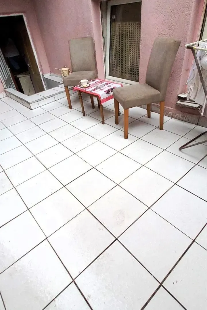 Prodaja, dvosoban stan, 42m², Kneževac, Beograd