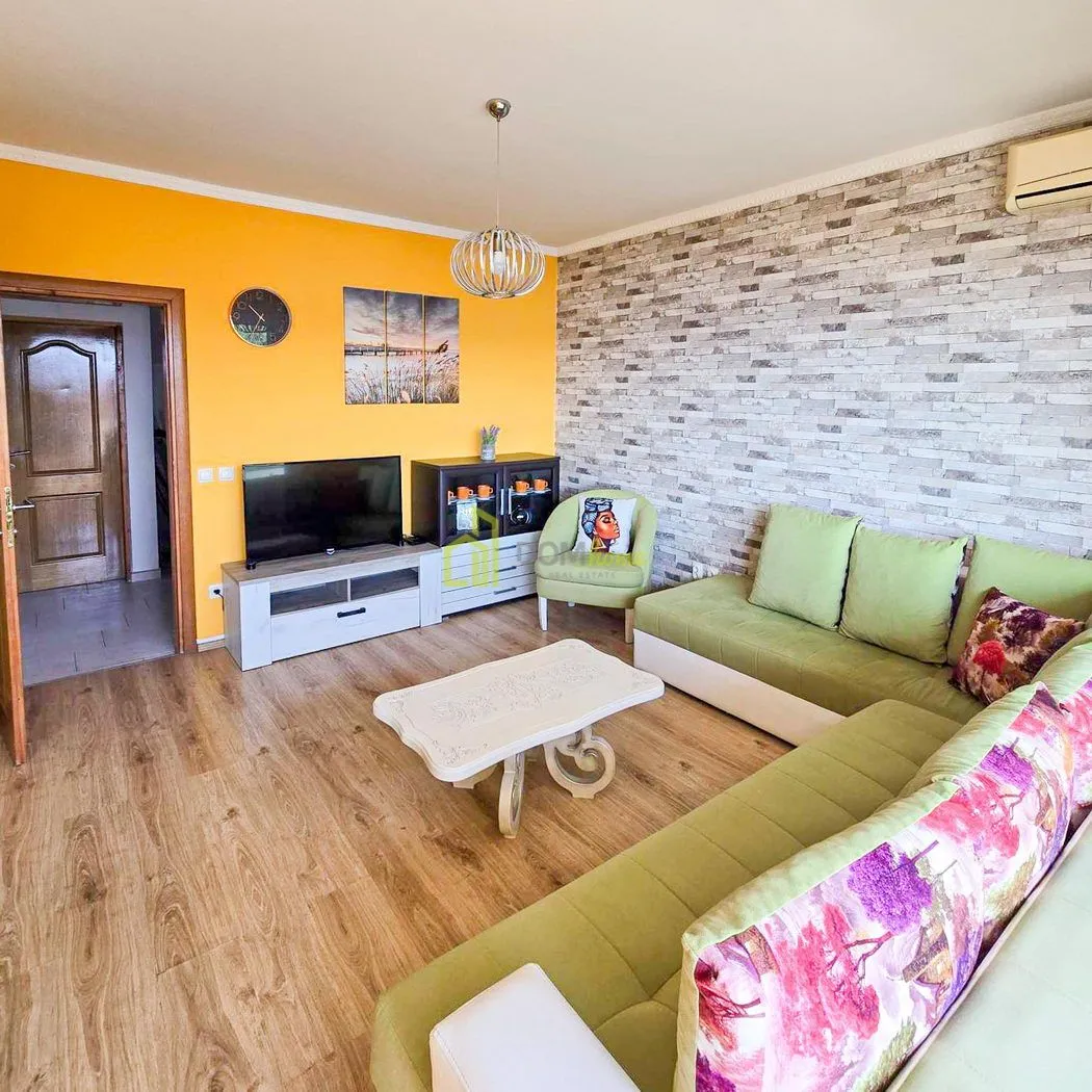 Rent, one bedroom apartment, 50m², Centar, Tivat