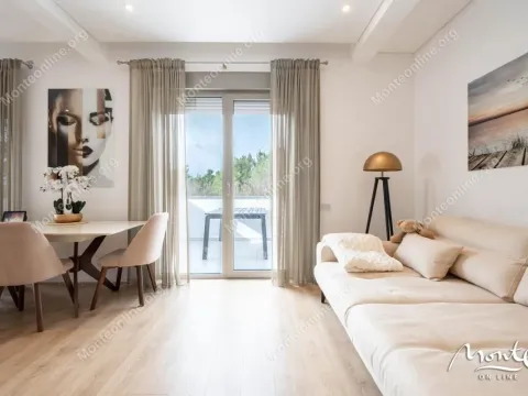 Sale, two bedroom apartment, 90m², Mrčevac, Tivat - image 2