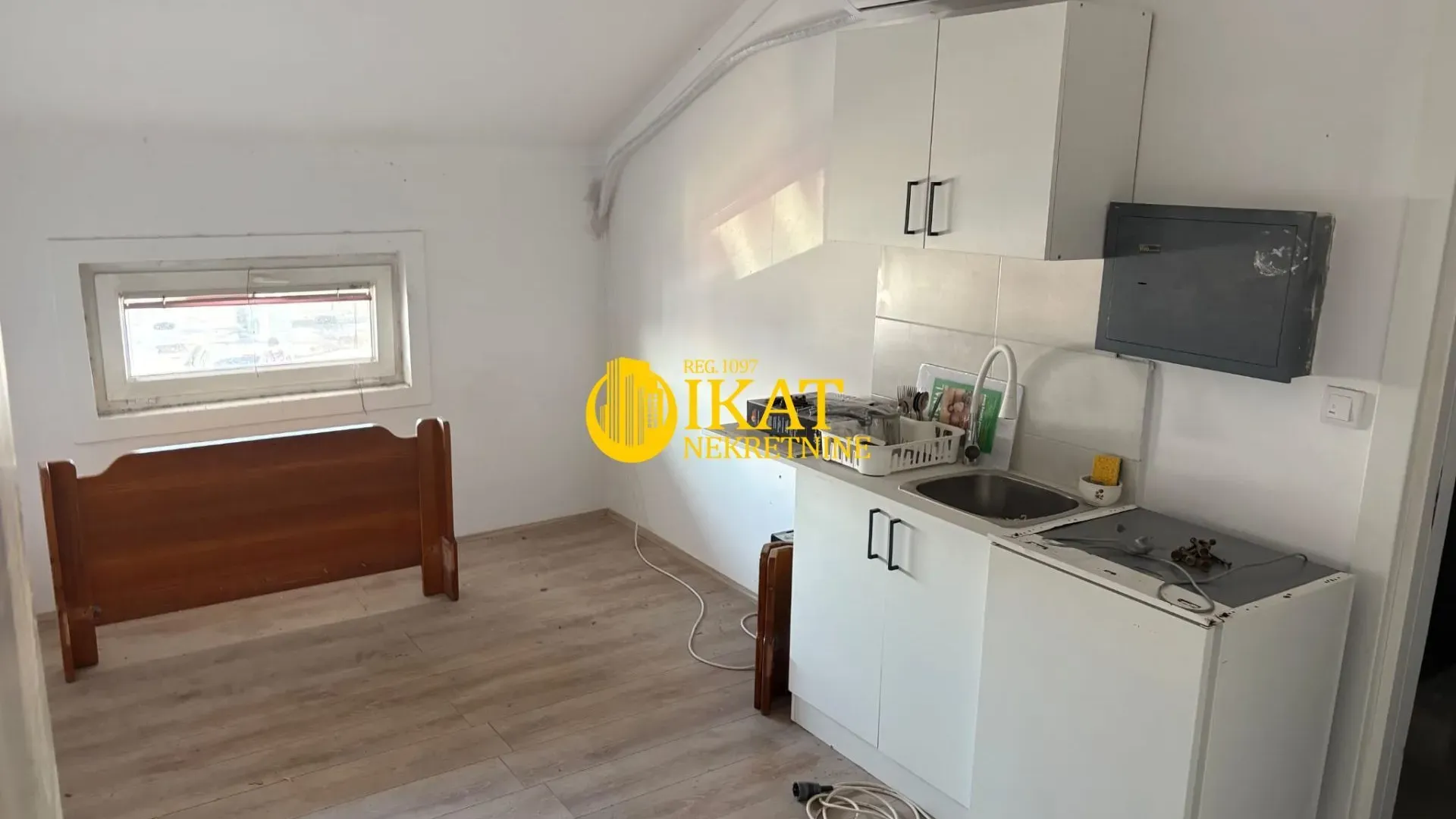 Rent, office space, 450m², Krnjaca, Palilula Sve Podlokacije