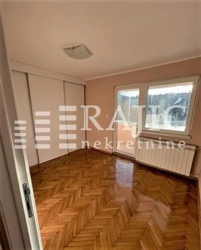 Rent, office space, 71m², Savski Venac, Beograd