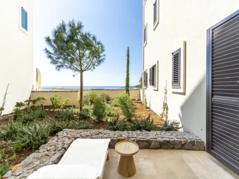 Prodaja, dvosoban stan, 105m², Luštica Bay, Tivat - image 13