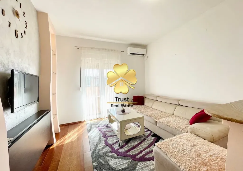 Izdavanje, dvosoban stan, 60m², Zabjelo, Podgorica