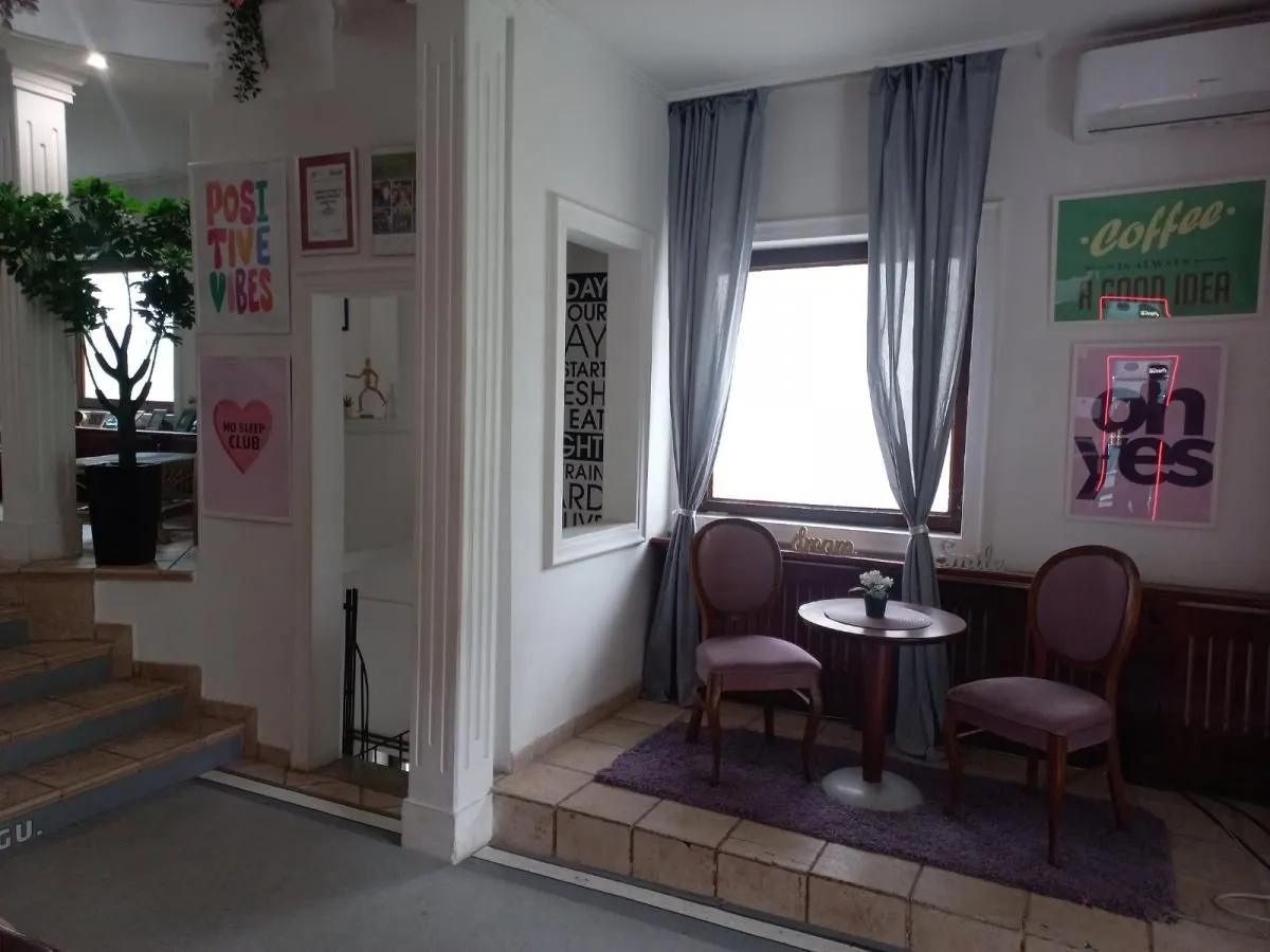 Rent, office space, 155m², Savski Venac, Beograd