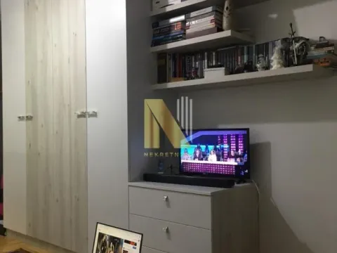 Izdavanje, garsonjera, 25m², Nova Detelinara, Novi Sad Sve Podlokacije - image 2