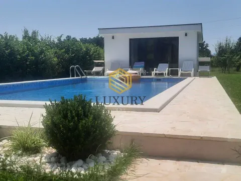 Izdavanje, kuća, 126m², Donji Martinići, Danilovgrad - image 3