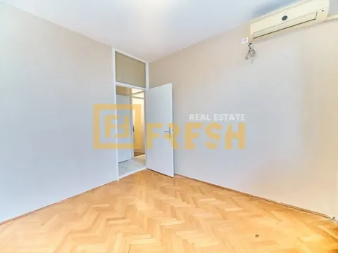 Izdavanje, dvosoban stan, 72m², Preko Morače, Podgorica - image 11