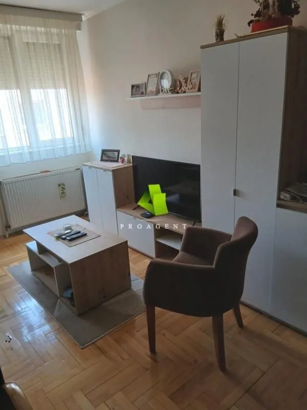 Prodaja, jednosoban stan, 50m², Medijana, Niš
