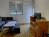Izdavanje, jednosoban stan, 48m², Stari Aerodrom, Podgorica - image 1