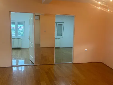 Rent, three bedroom apartment, 62m², Višnjica, Palilula Sve Podlokacije - image 6