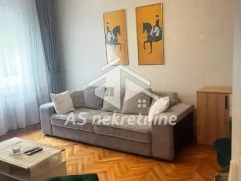 Izdavanje, trosoban stan, 60m², Savski Venac, Beograd - image 3